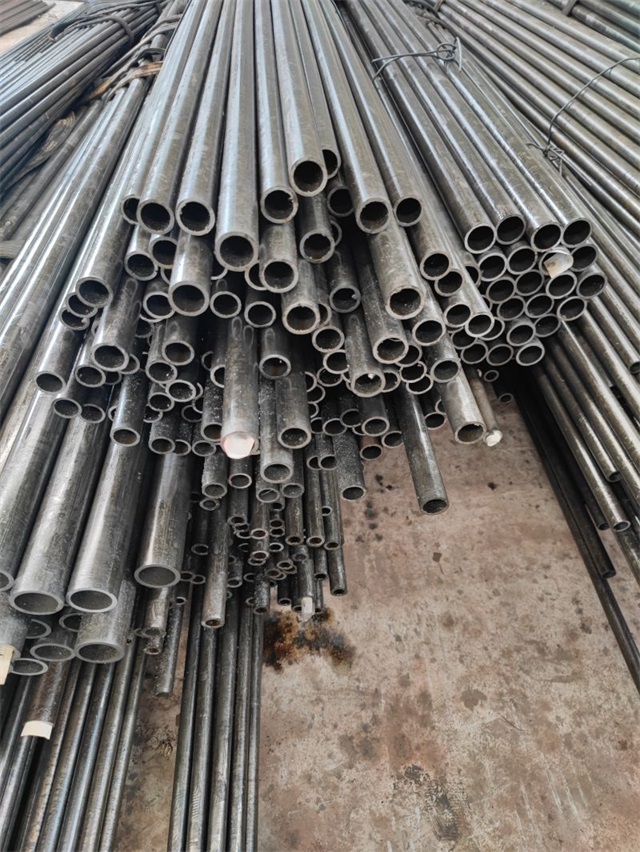 威海16mn精密无缝钢管