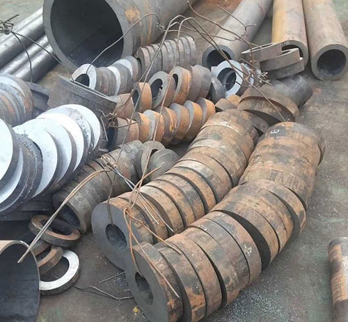 威海厚壁合金无缝管切割