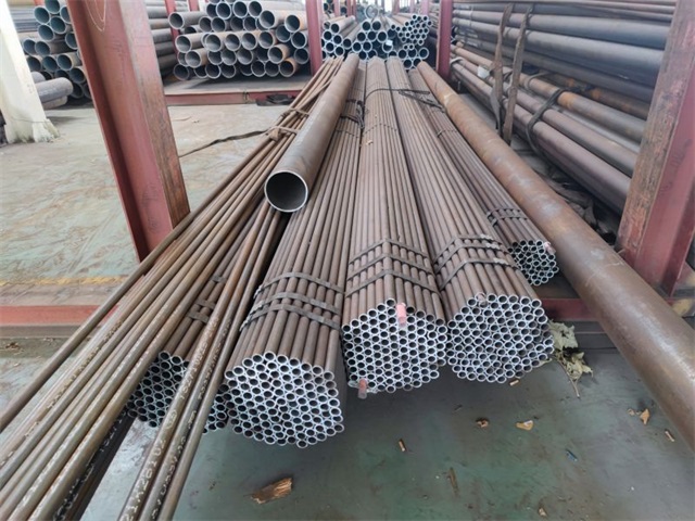 威海15crmog无缝钢管