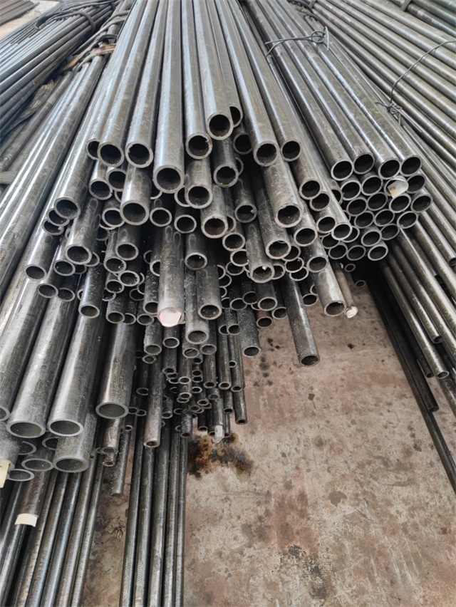 威海精密光亮无缝钢管厂